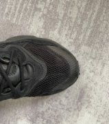 Adidas 38码跑鞋 鞋底巨舒服 只穿过两次